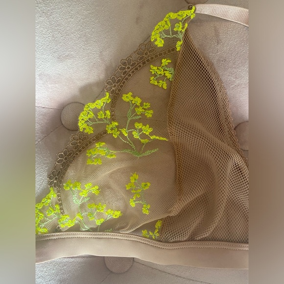 💛 Lonely Hearts - SCOUT Yellow Daisy Bra /Bralette 💛 New! never worn 🤍 36B US - Picture 3 of 13